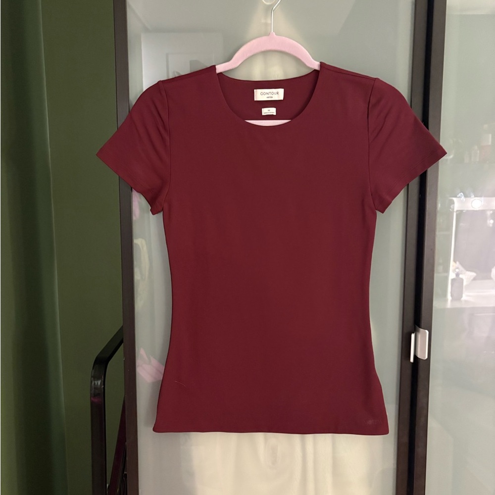 Aritzia Marvel Contour Crew T Shirt